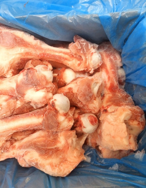 XƯƠNG ỐNG HEO ĐÔNG LẠNH